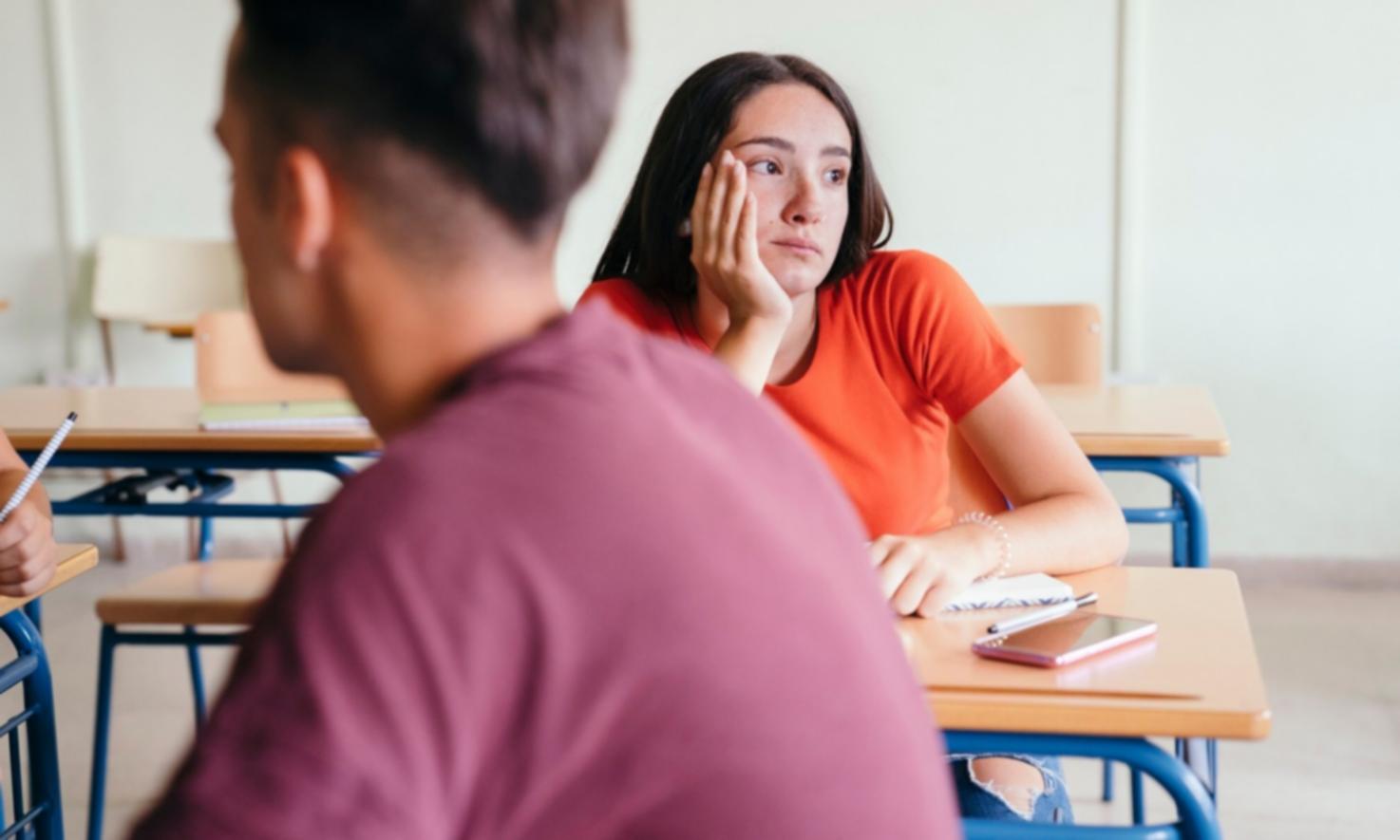 Schritt-für-Schritt Nagelpflege-Prozess und Lernentwicklung